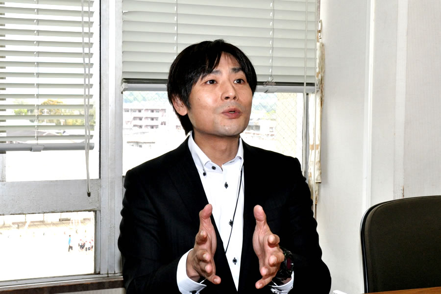 富田林市 情報公開課 広報係長 梶本 潤 氏