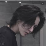 齋藤正太　/メンズパーマ／センターパート/ウルフ/ウルフカット