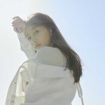 佐野ひなこ