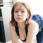 村重杏奈です