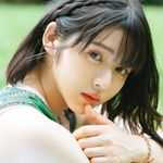 Suzuka    鎮西 寿々歌