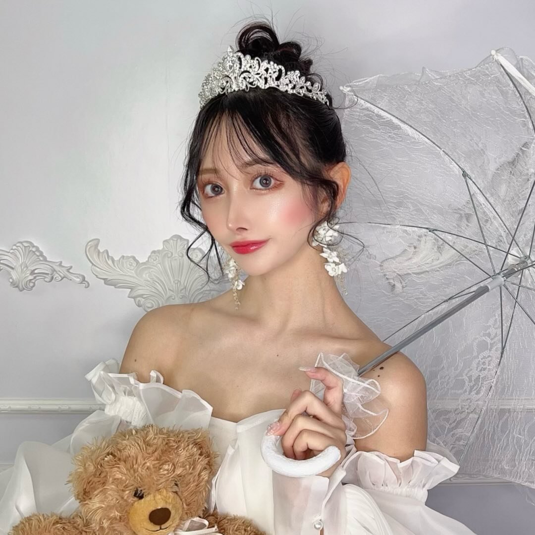 𝑺𝑯𝑰𝑯𝑶 🌹