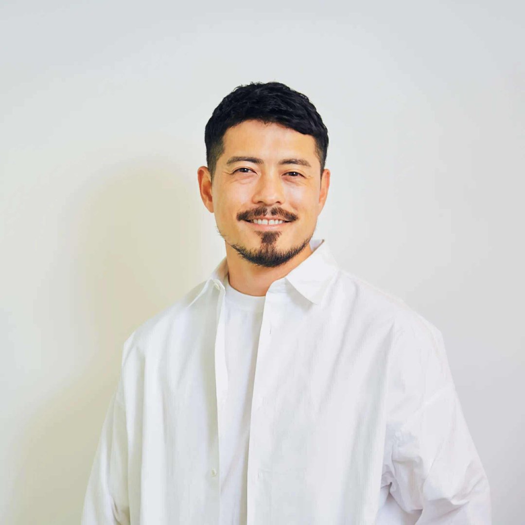鈴木啓太   Keita Suzuki