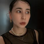 黒石奈央子
