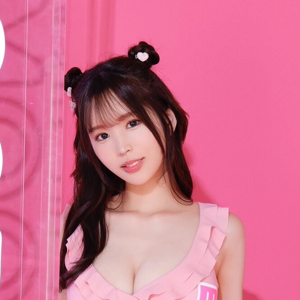 新井リマ