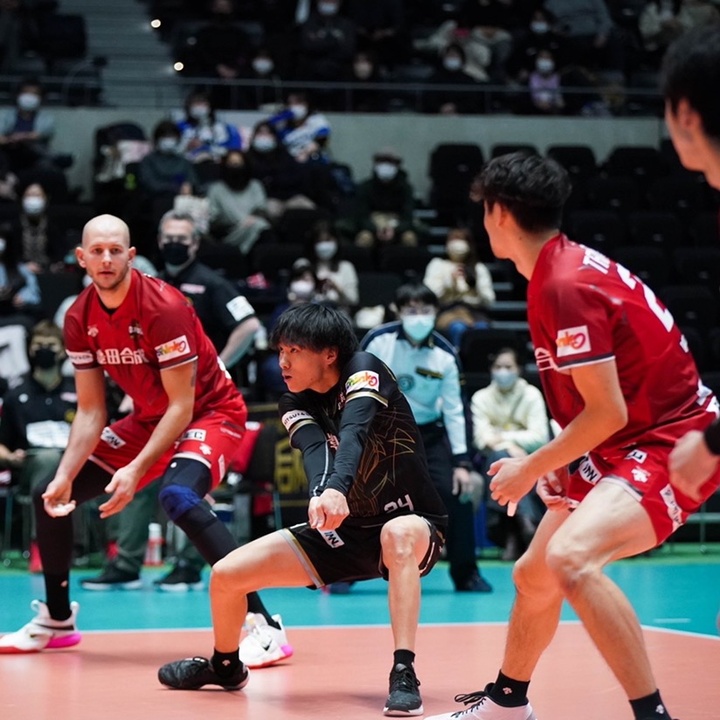 小川智大 TOMOHIRO OGAWA