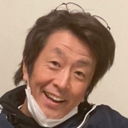 堀内健