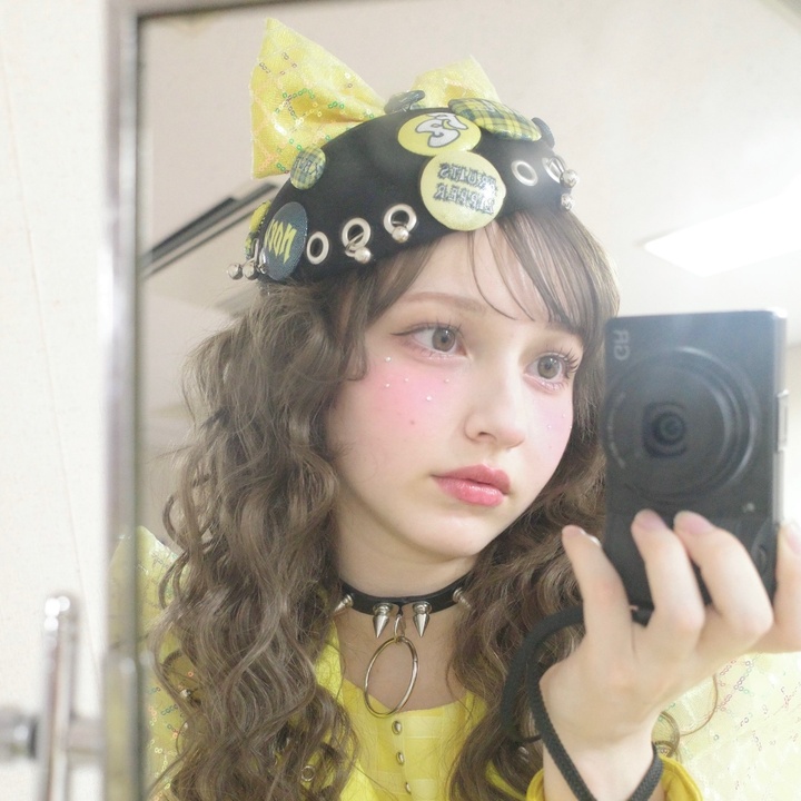早瀬ノエル (FRUITS ZIPPER)