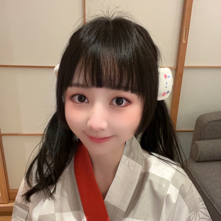 雨音真白