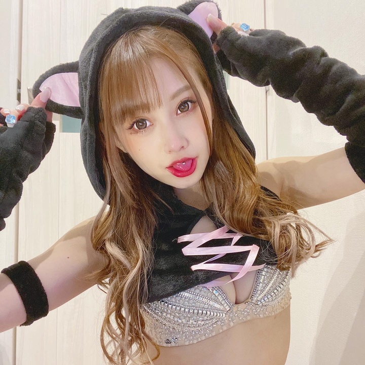 まりん@バーレスク東京
