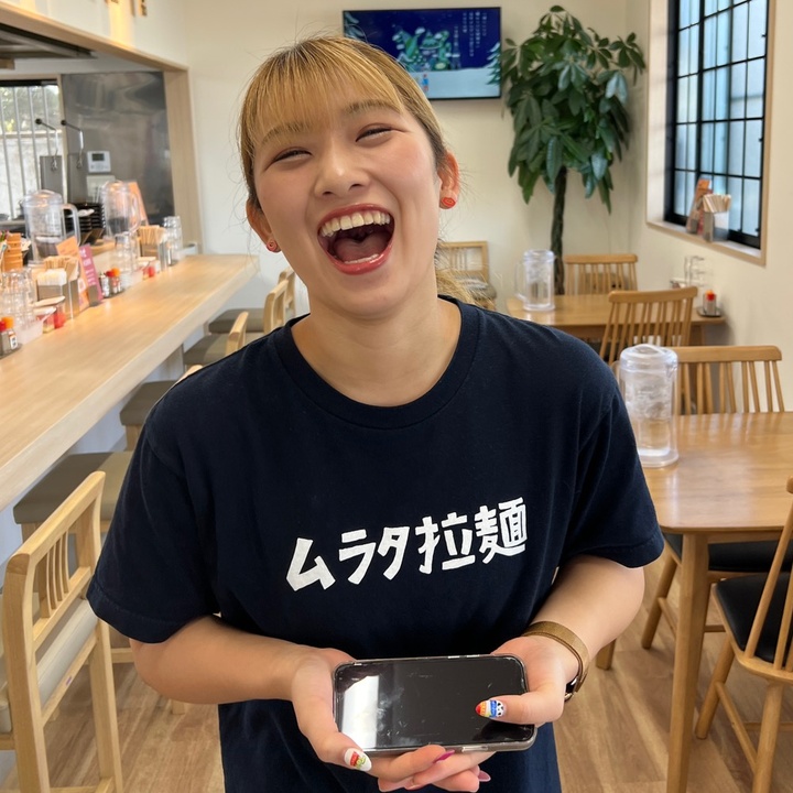 ラーメン屋のギャル店長