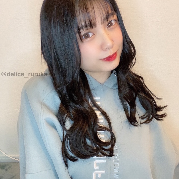 るるたん🐳🍑8/20ワニブックスから写真集発売決定🎉