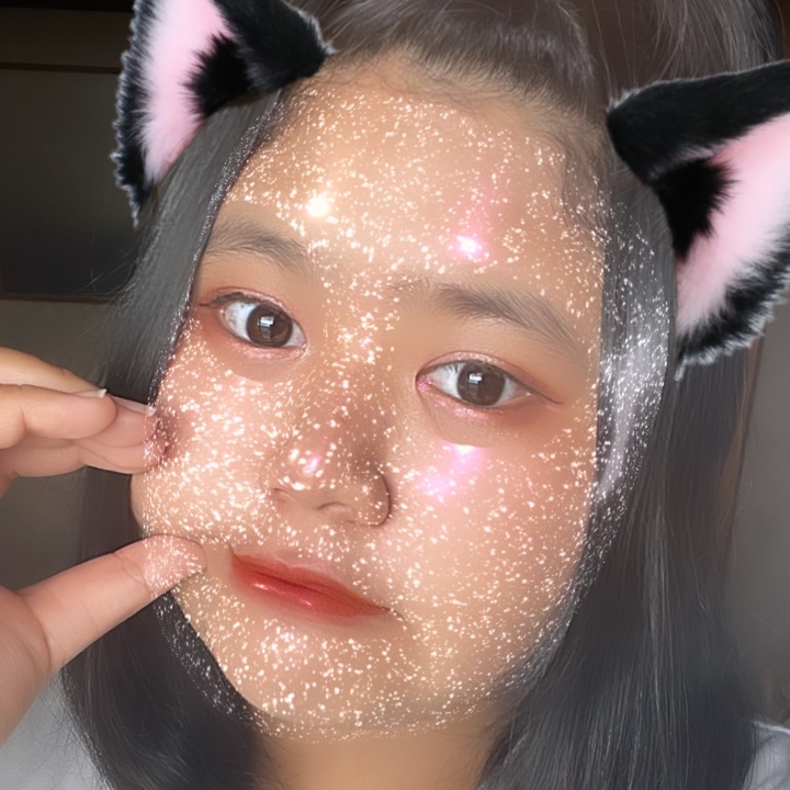 すずきゆりあ